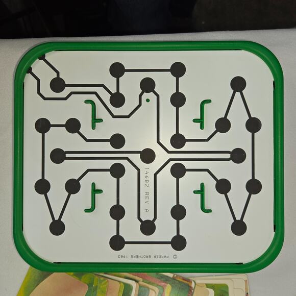 Cabbage Patch Kids 1984 Touching Tunes Magical, Musical Tabletop Game Complete - Picture 9 of 16